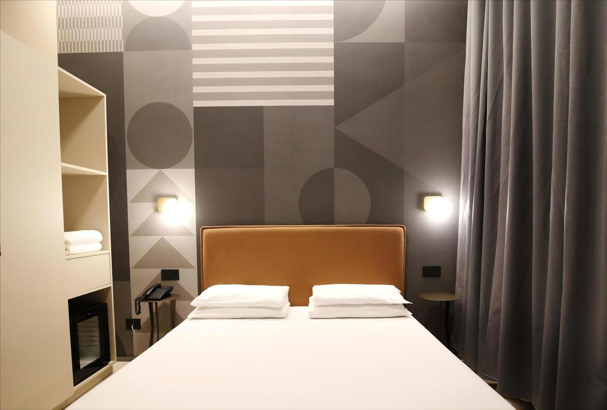 The B Place Roma Ngoại thất bức ảnh